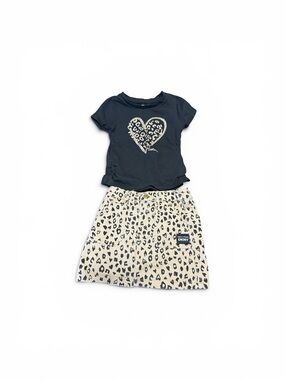 Dkny Black Tee with Cream Leopard Heart & Cream Leopard Skirt size 6 girls